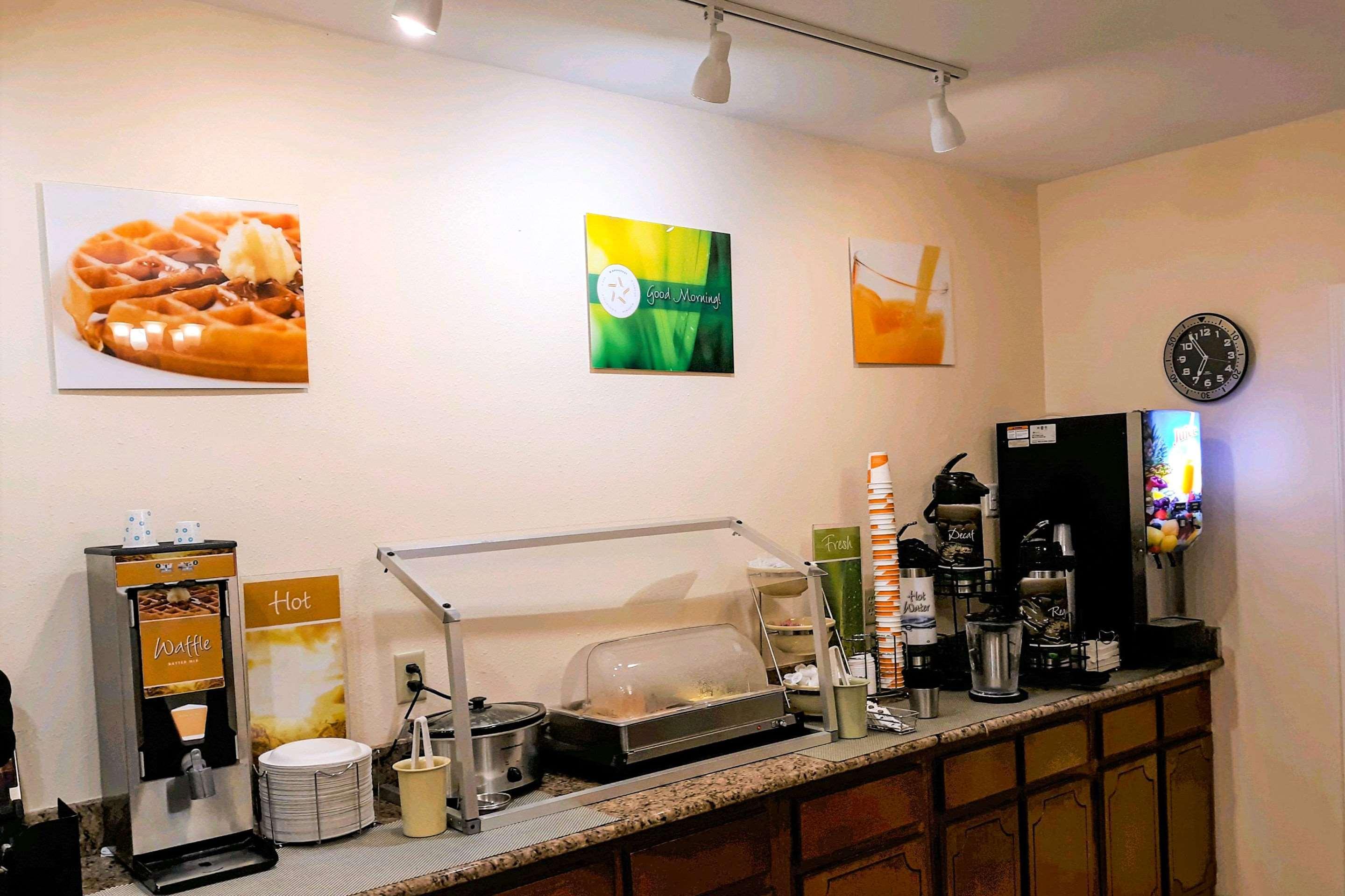 Quality Inn Near Manatee Springs State Park チーフランド エクステリア 写真