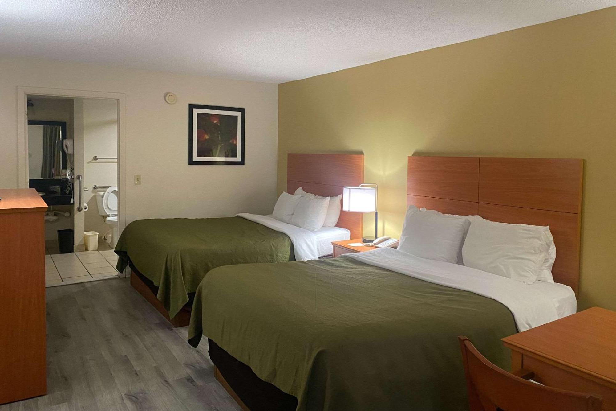 Quality Inn Near Manatee Springs State Park チーフランド エクステリア 写真