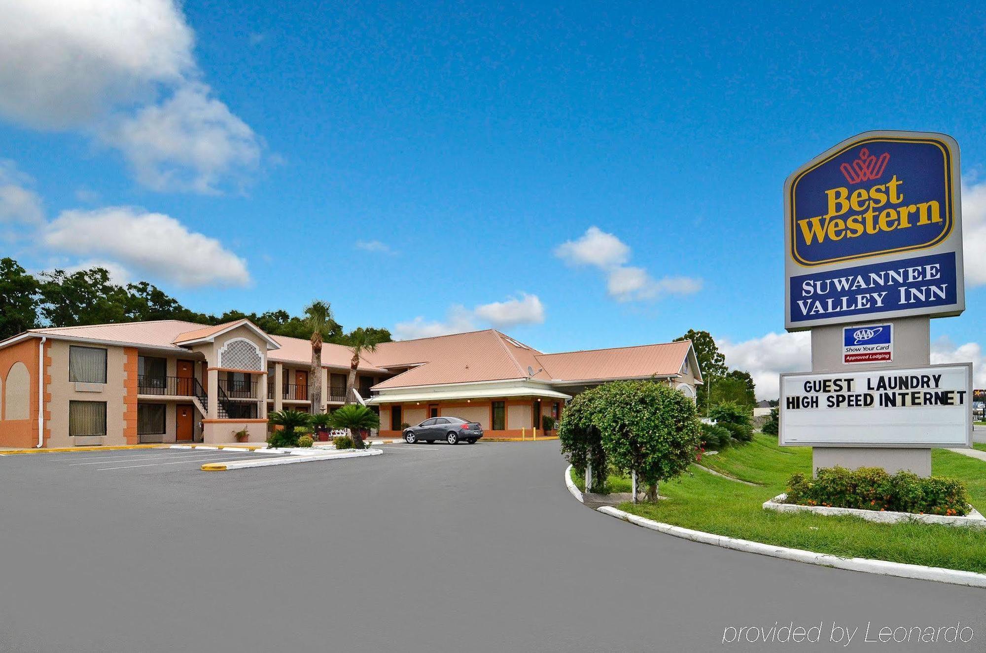 Quality Inn Near Manatee Springs State Park チーフランド エクステリア 写真