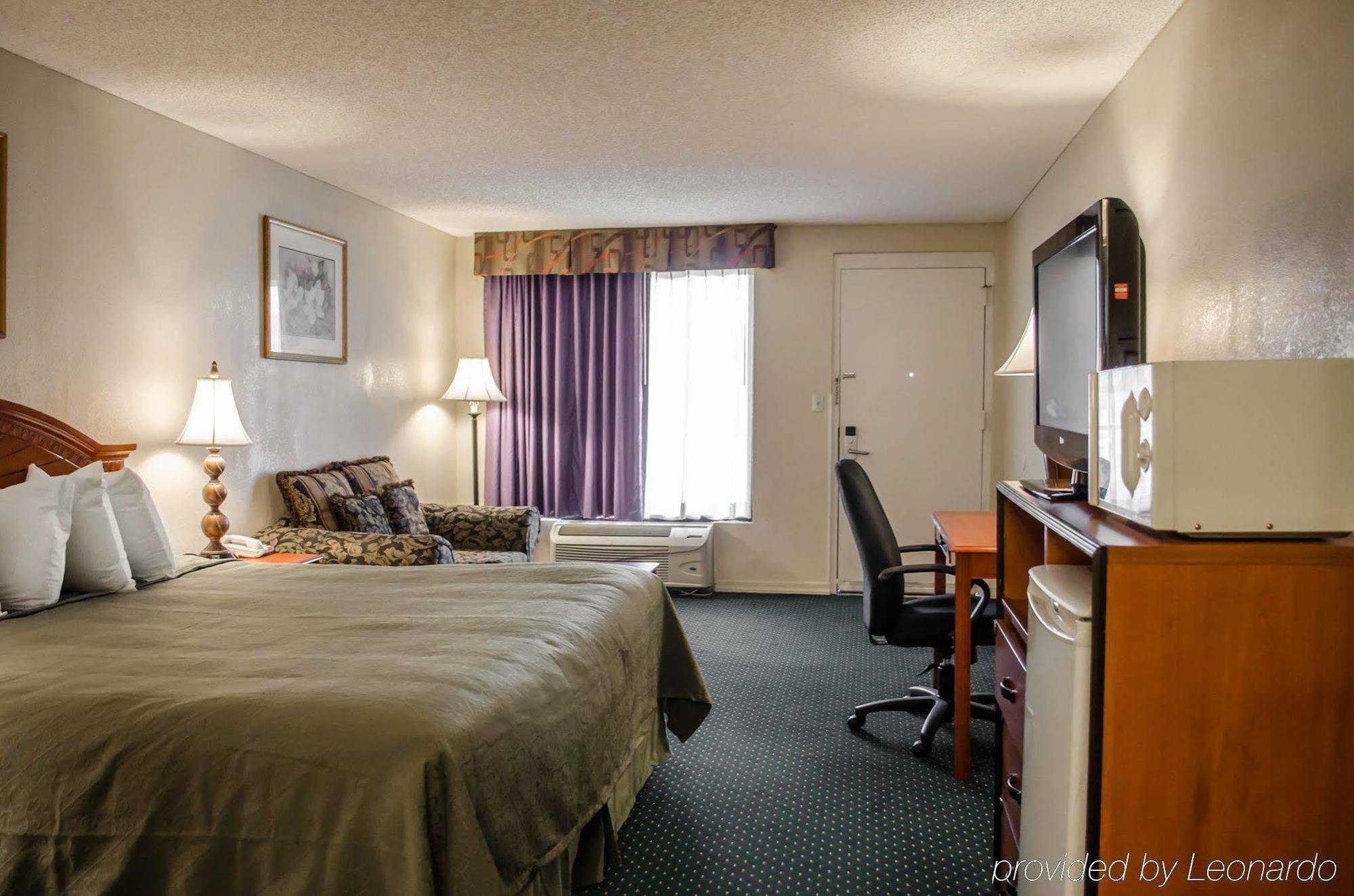 Quality Inn Near Manatee Springs State Park チーフランド エクステリア 写真