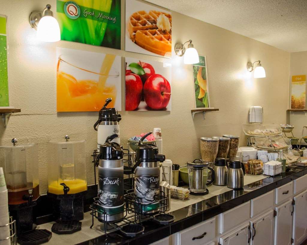 Quality Inn Near Manatee Springs State Park チーフランド レストラン 写真